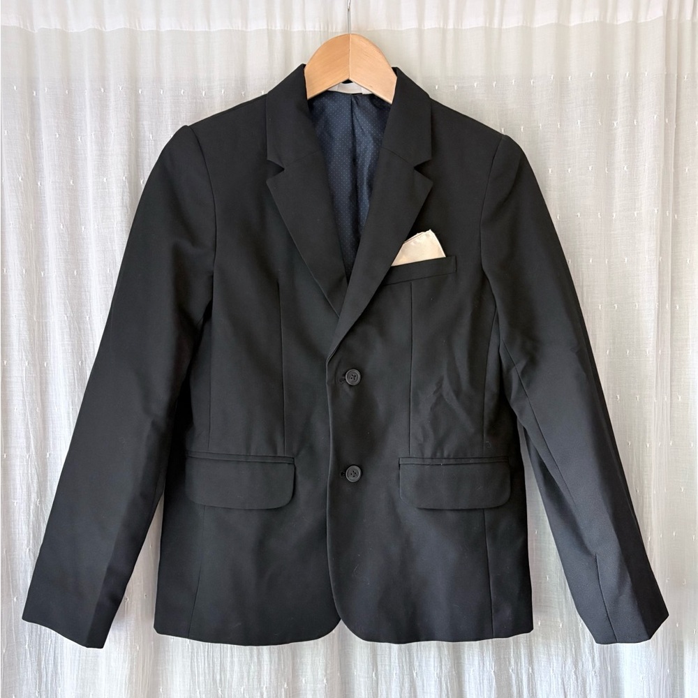 Target Black Noy's Blazer with Cream Pocket Square